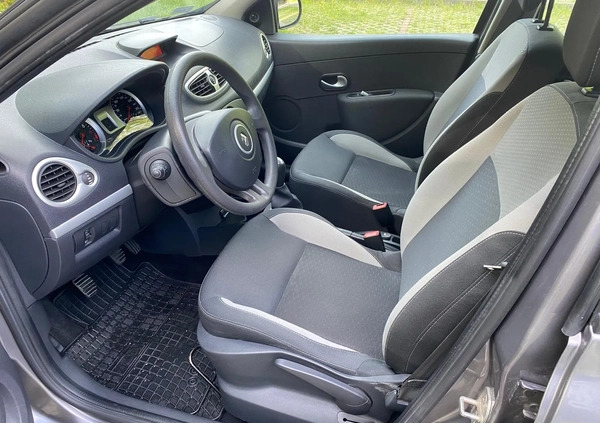 Renault Clio cena 18500 przebieg: 116100, rok produkcji 2011 z Ryki małe 79